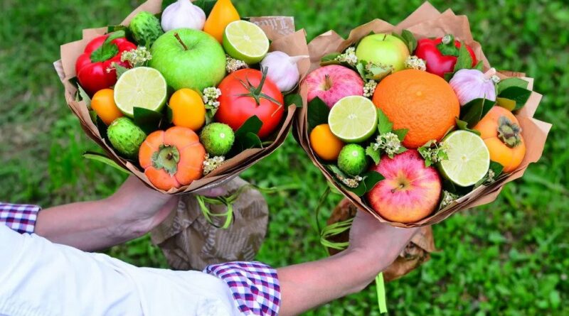 Как сделать букет из фруктов и овощей?